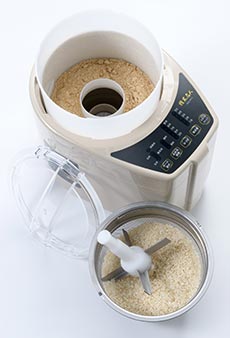 ふた、羽、かご、ぬかボックスは取り外しOK。毎日、清潔にお使いいただけます。