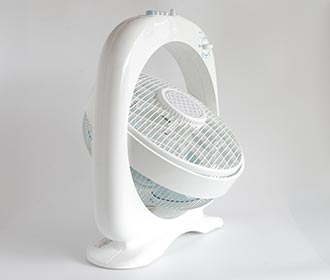 ※暖房時は上向きでご使用ください。