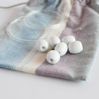 森修焼（しんしゅうやき） アクセサリー用ビーズ ６粒入り