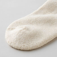 和紡布 ガラ紡のくつろぎ靴下 生成／22-24cm