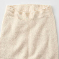 和紡布 ガラ紡のニットパンツ 生成